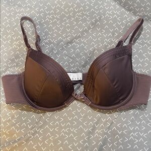 Huit Women's Bra